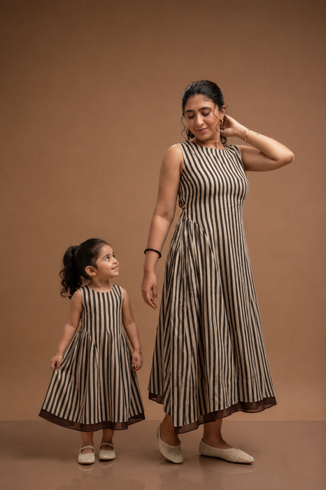 Mama & Mini - Sand stripes dress