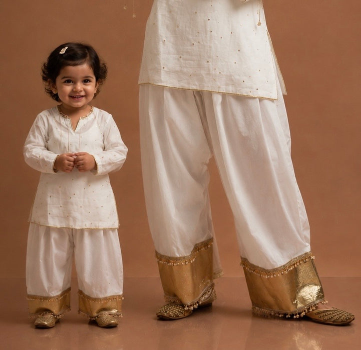 Mama & Mini - Chand Set (Set two of two)