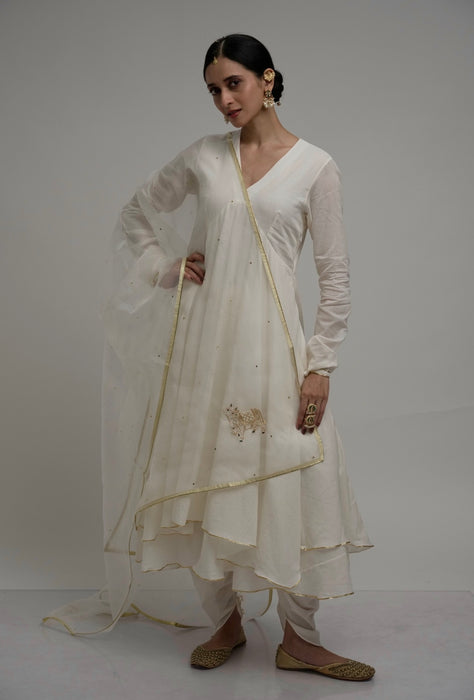 White Nandi - Kurta Set