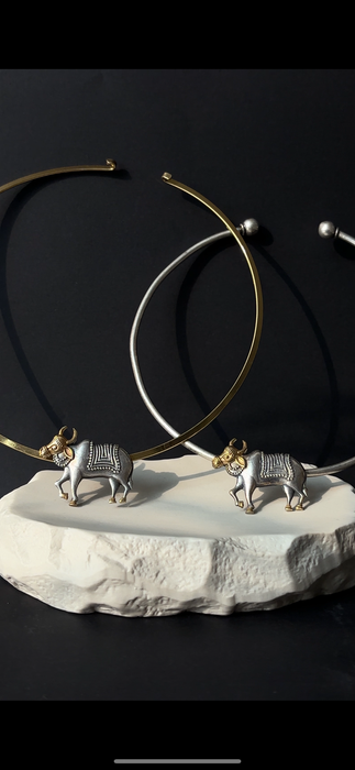 Nandi Hasli Dual Tone - Small